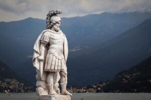 Como a Mitologia Influencia a Cultura Moderna: Um Guia para Entender Seus Reflexos na Sociedade